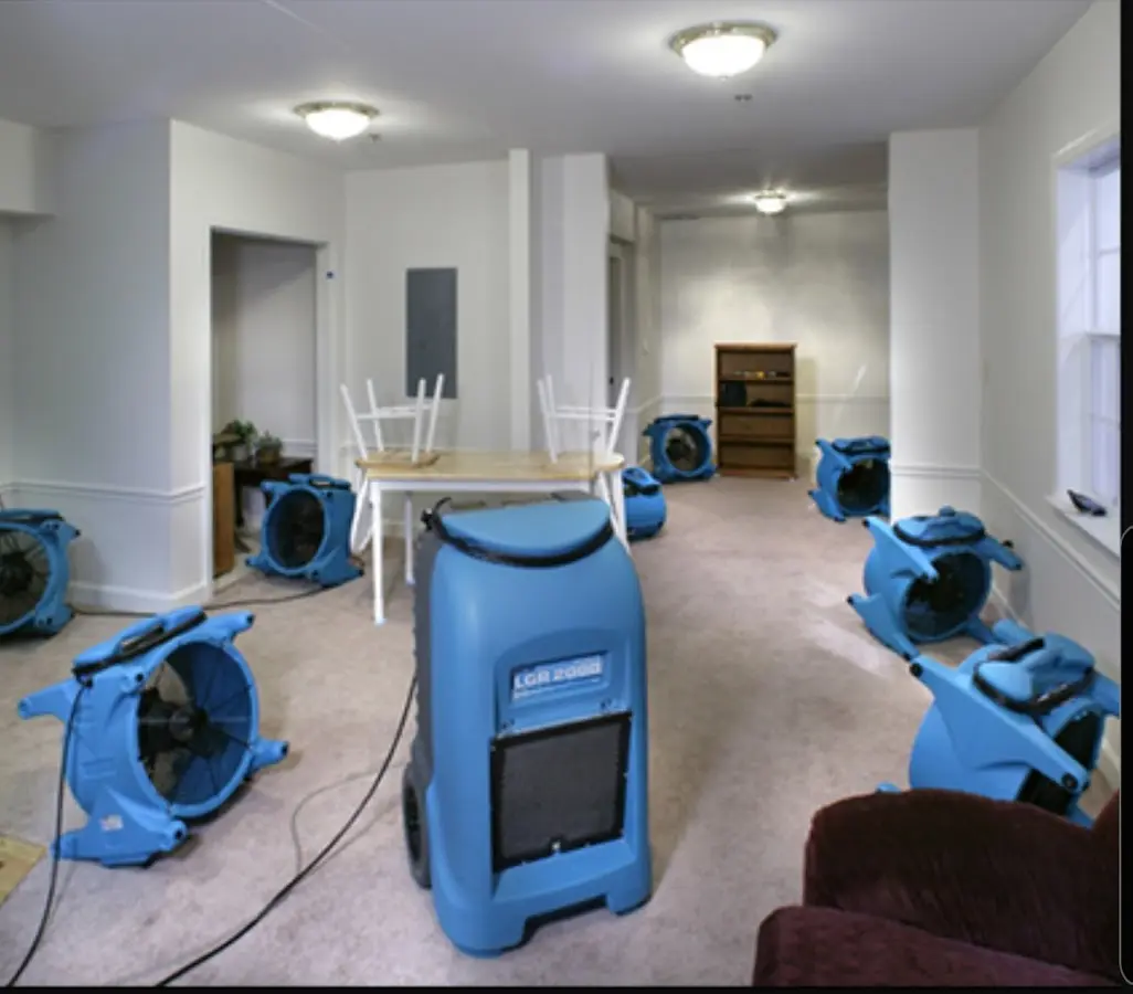 Air movers and dehumidifier setup for Water Damage Restoration in Lake Magdalene